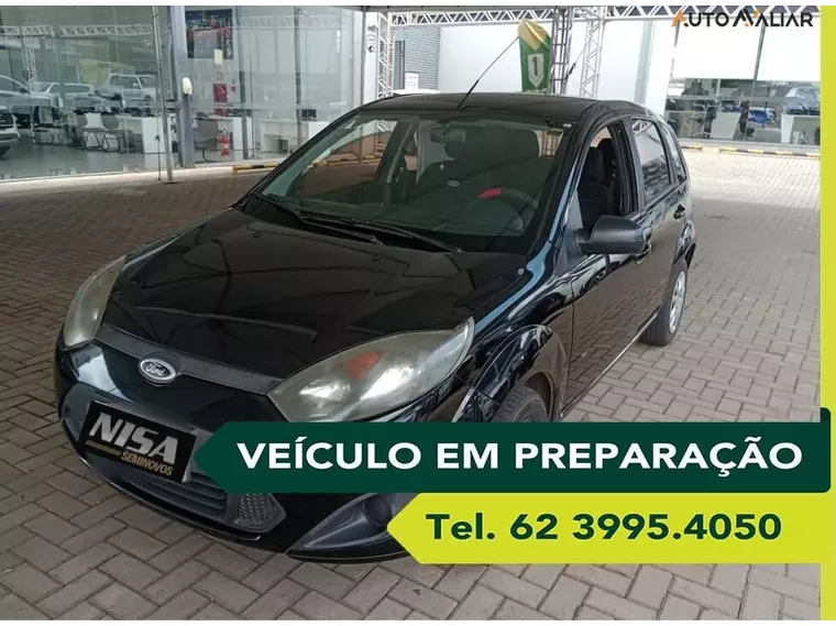 Ford Fiesta Preto 2