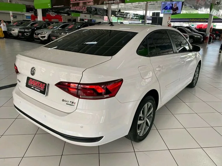 Volkswagen Virtus Branco 4