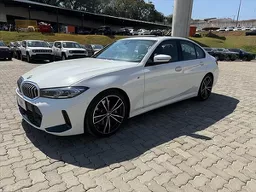 BMW 320i