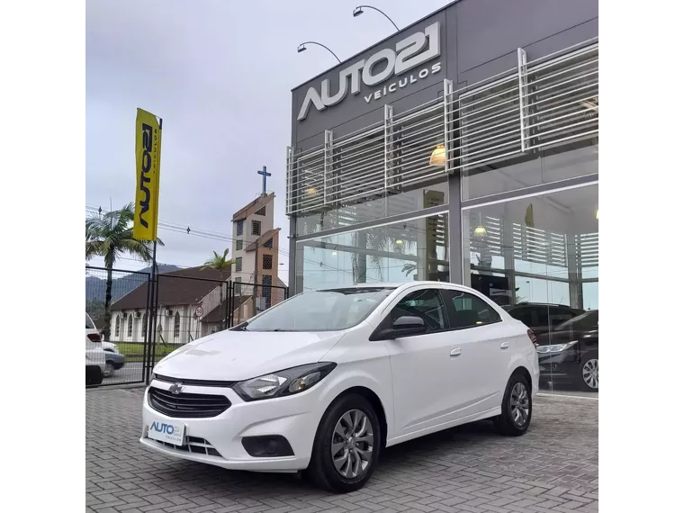 Chevrolet Joy Branco 1