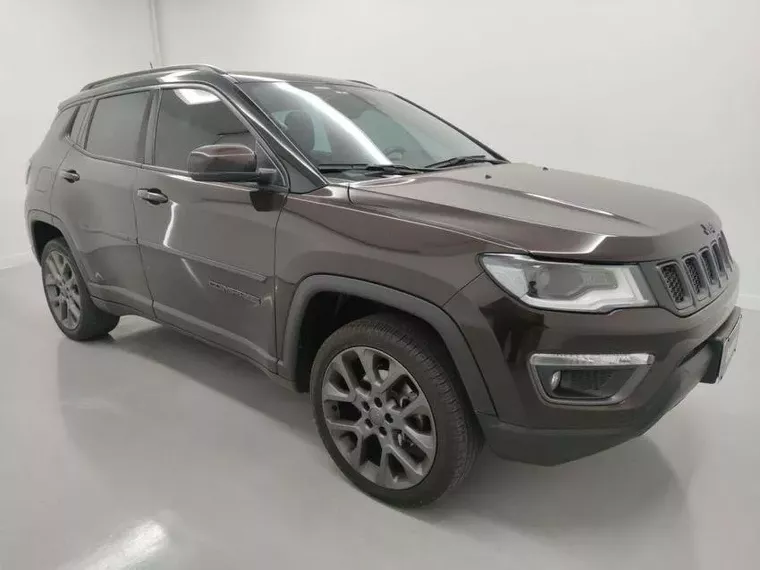 Jeep Compass Marrom 5