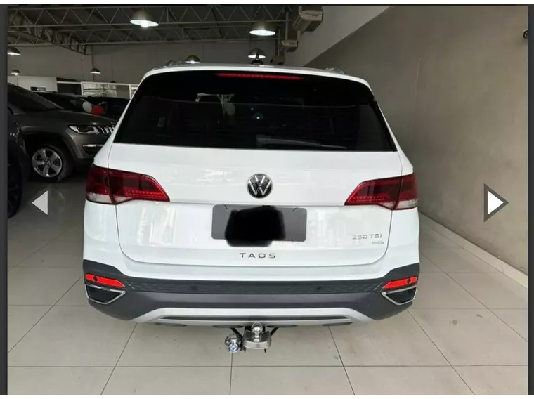 Volkswagen Taos Branco 6