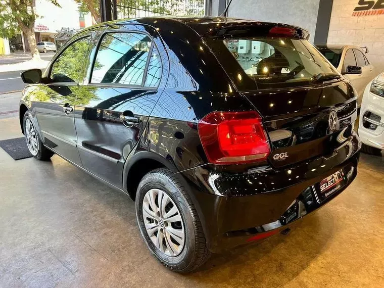 Volkswagen Gol Preto 17