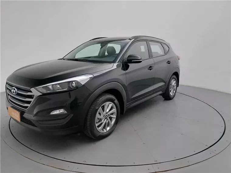 Hyundai Tucson Preto 13