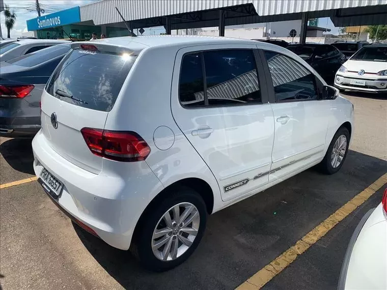 Volkswagen Fox Branco 8