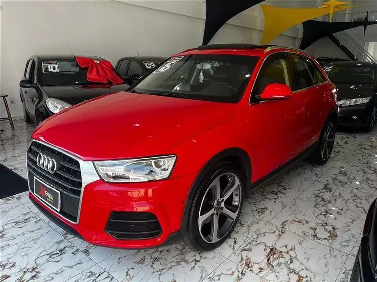 Audi Q3 Vermelho 4