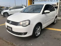 Volkswagen Polo Sedan