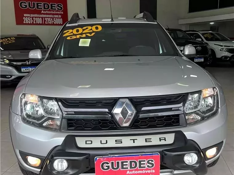 Renault Duster Oroch Prata 1