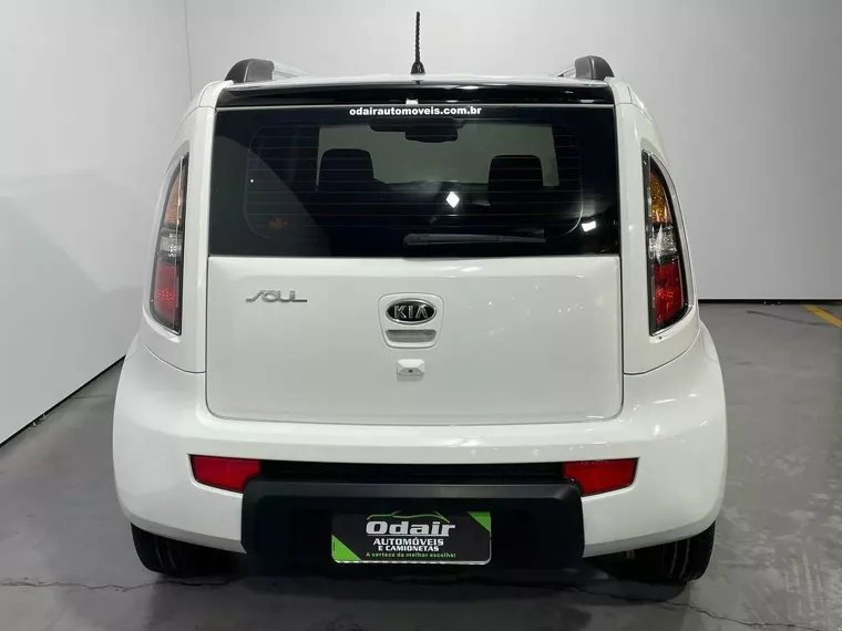 KIA Soul Branco 13