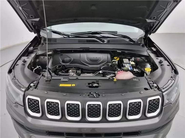 Jeep Compass Cinza 14