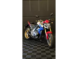 CB 1000
