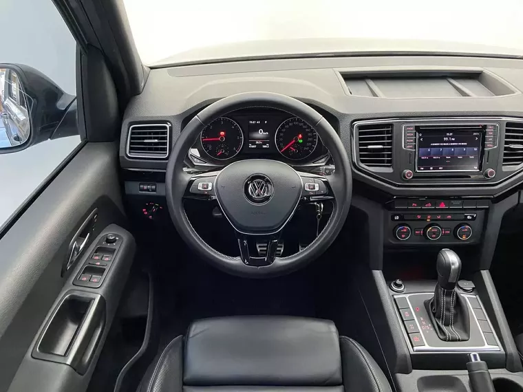 Volkswagen Amarok Prata 1