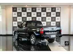 Chevrolet S10