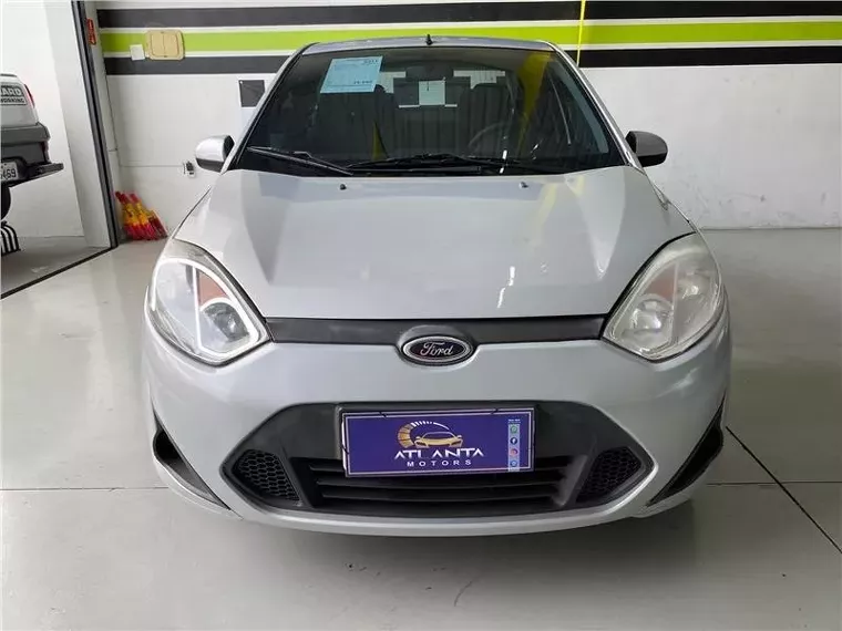 Ford Fiesta Prata 1