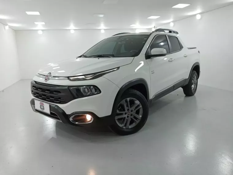 Fiat Toro Branco 1