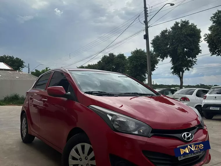 Hyundai HB20 Vermelho 2