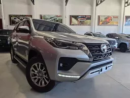 Toyota Hilux SW4