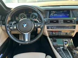 BMW 535i