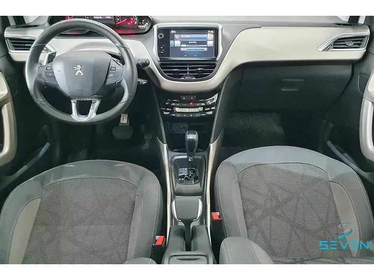 Peugeot 2008 Branco 4