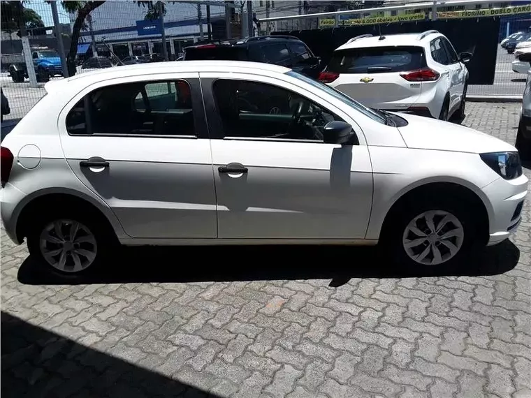 Volkswagen Gol Branco 3