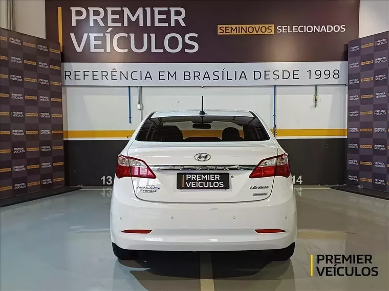 Hyundai HB20S Branco 4