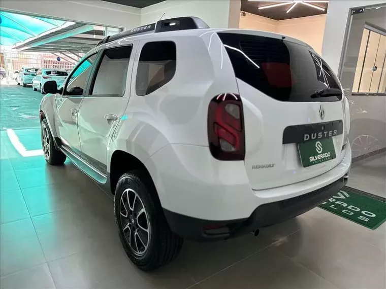 Renault Duster Branco 3