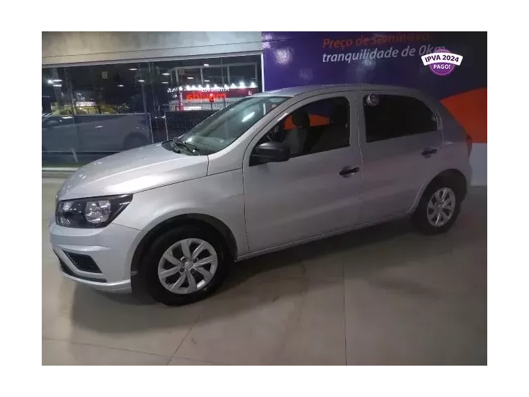 Volkswagen Gol Prata 2