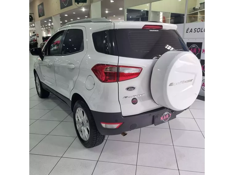 Ford Ecosport Branco 2