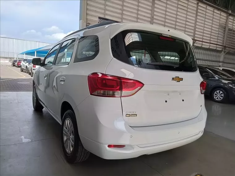 Chevrolet Spin Branco 14