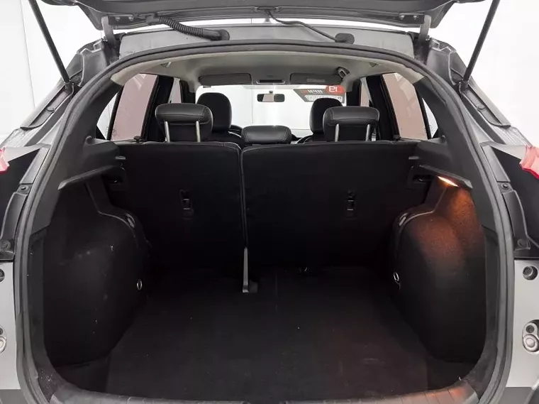 Nissan Kicks Cinza 18