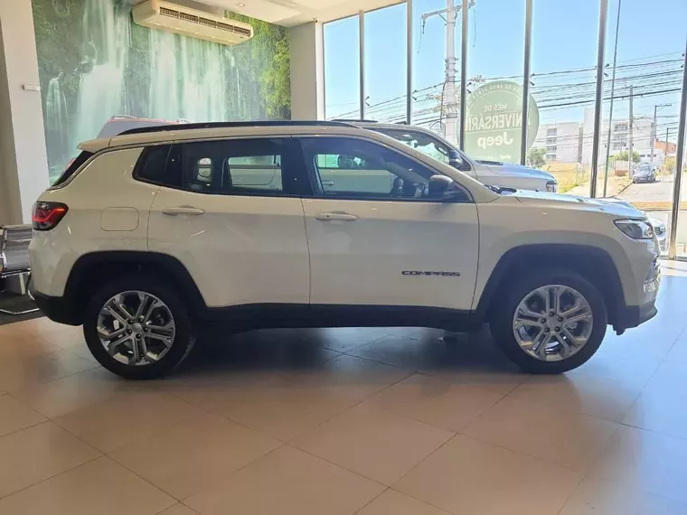 Jeep Compass Branco 3