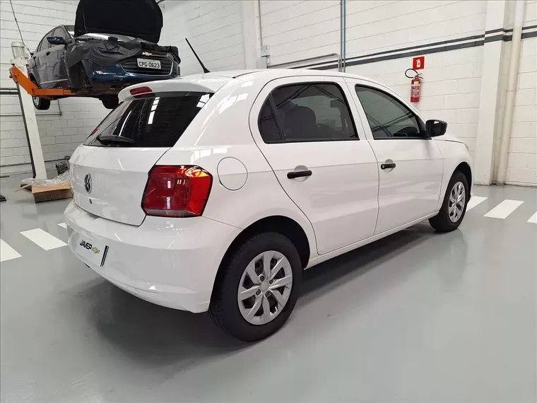 Volkswagen Gol Branco 2