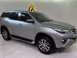 Toyota Hilux SW4