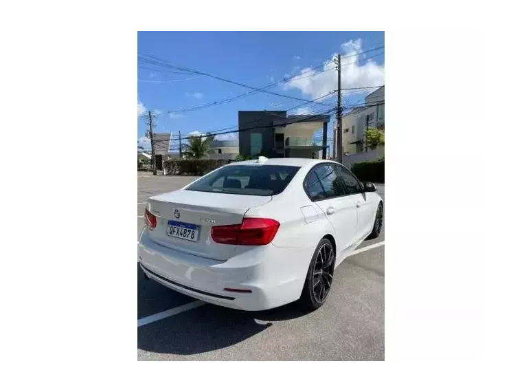 BMW 320i Branco 4