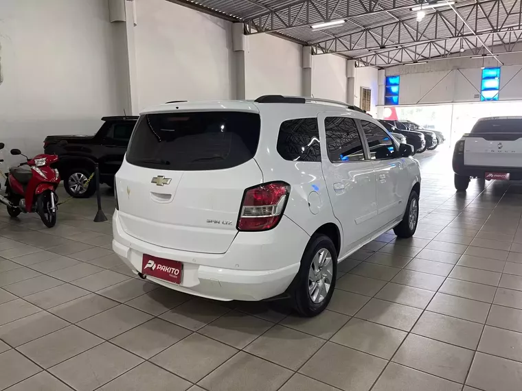 Chevrolet Spin Branco 10