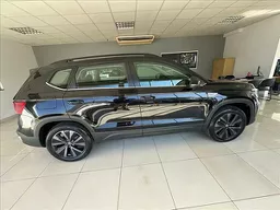 Volkswagen Taos