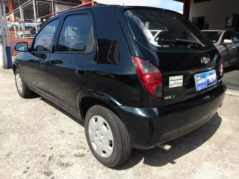 Chevrolet Celta Preto 2