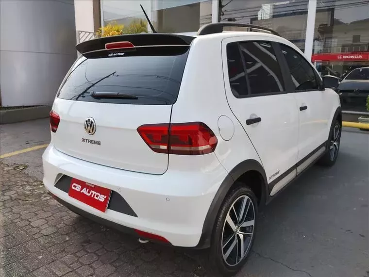 Volkswagen Fox Branco 2