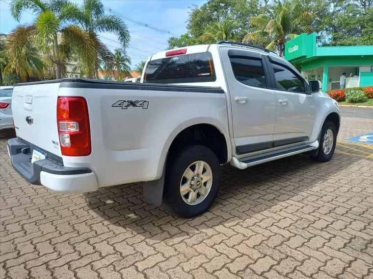 Chevrolet S10 Branco 6