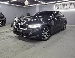 BMW 320i