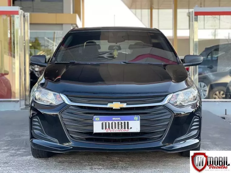 Chevrolet Onix Preto 12