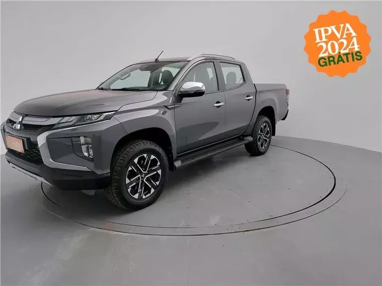 Mitsubishi L200 Triton Cinza 14