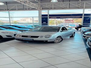 Volkswagen Polo Sedan 2.0 8V Prata 2003