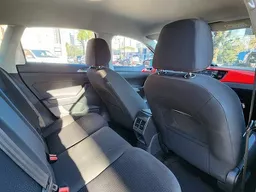 Volkswagen Polo Hatch