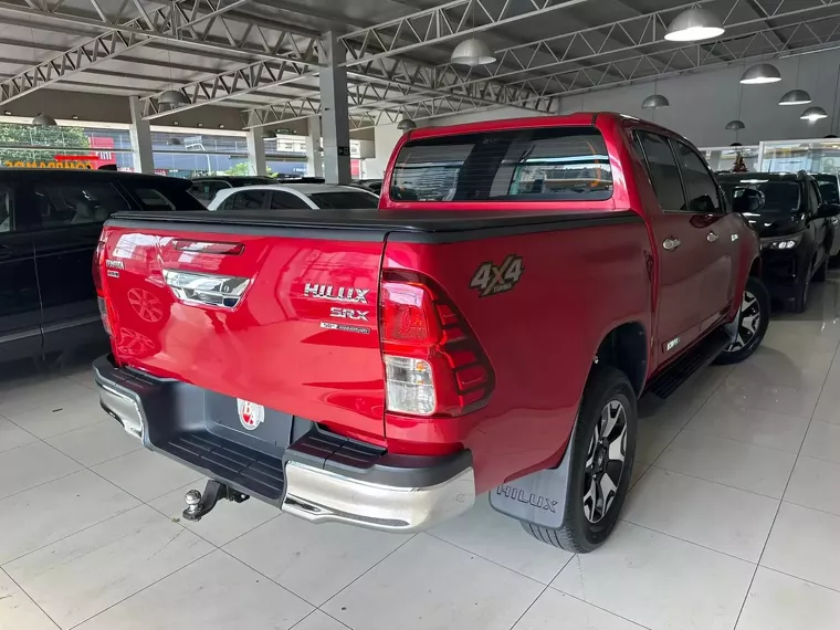 Toyota Hilux Vermelho 10