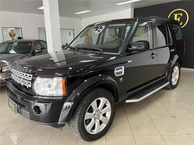 Land Rover Discovery 4 Preto 14