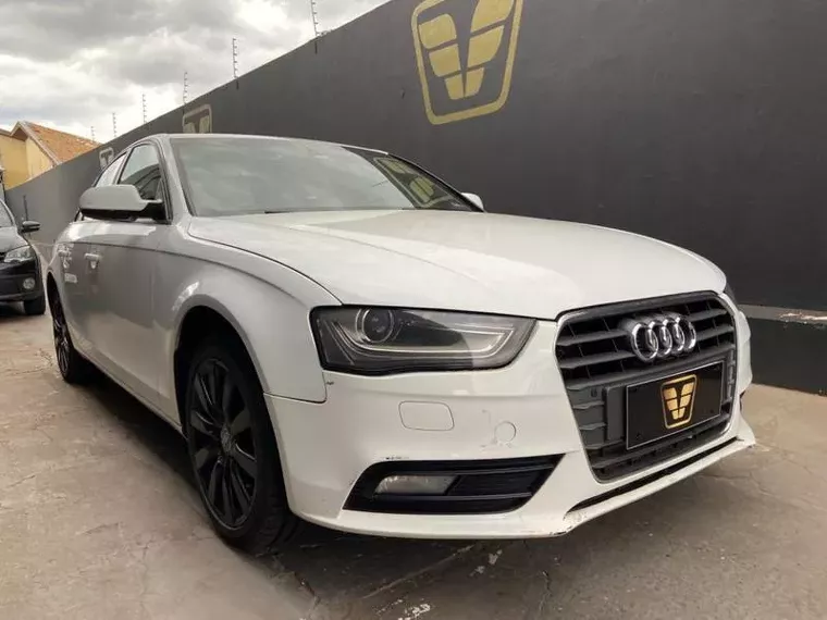 Audi A4 Branco 4