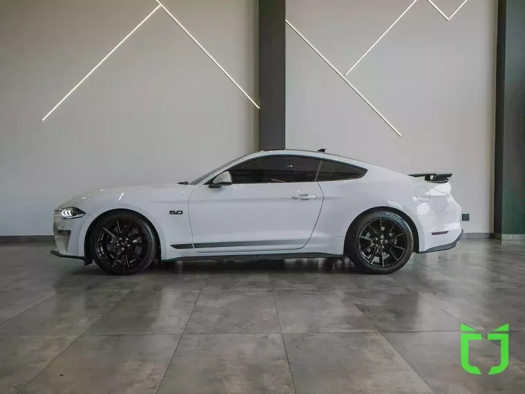 Ford Mustang Branco 5