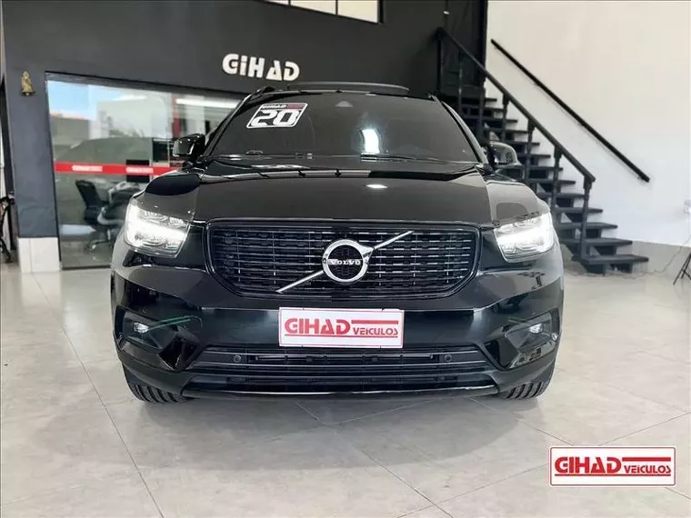 Volvo XC40 Preto 1