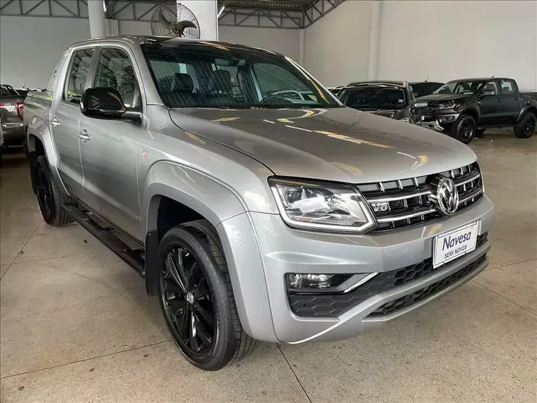 Volkswagen Amarok Prata 7